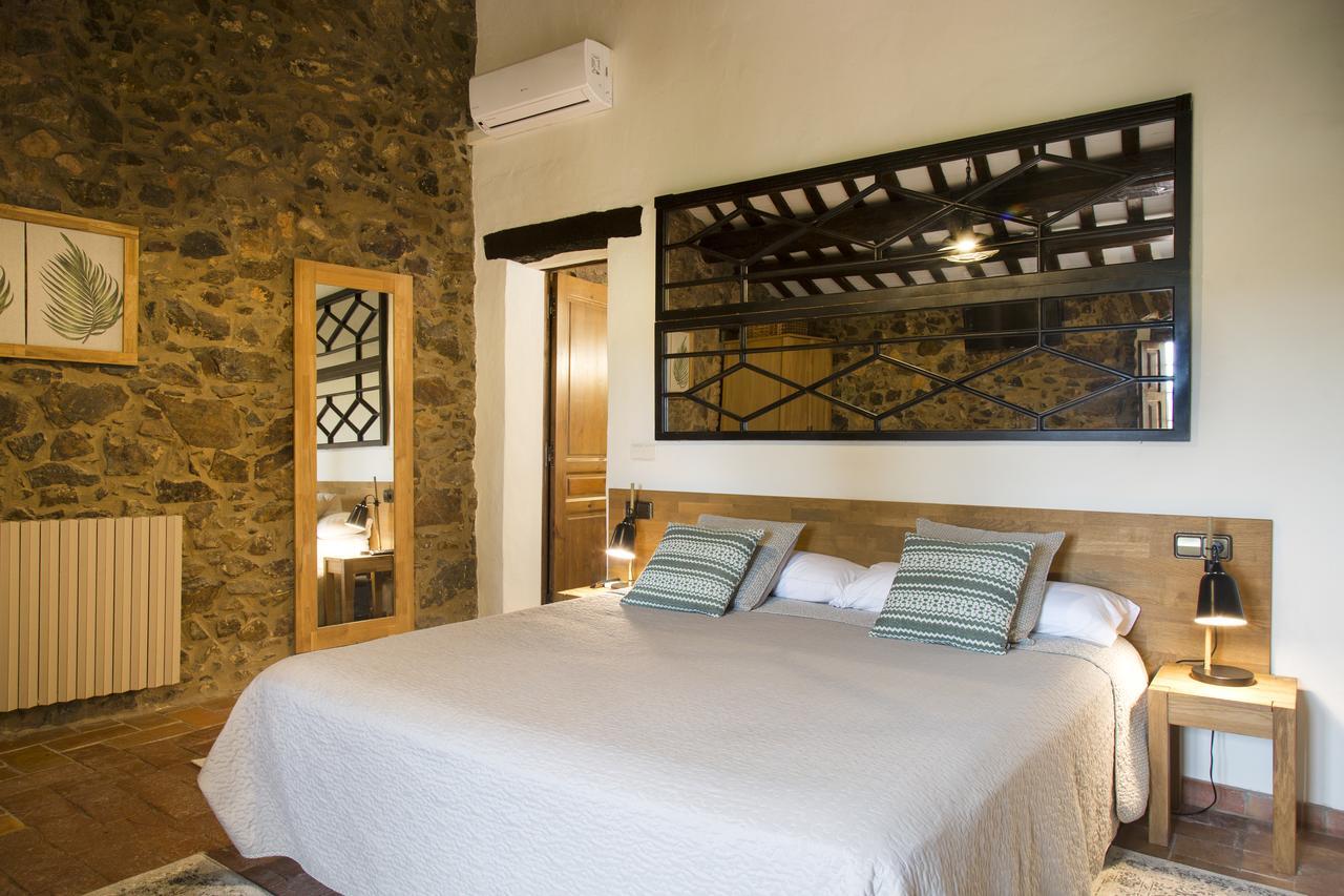 Mas Tomas Guest House Vall Llobrega Bagian luar foto